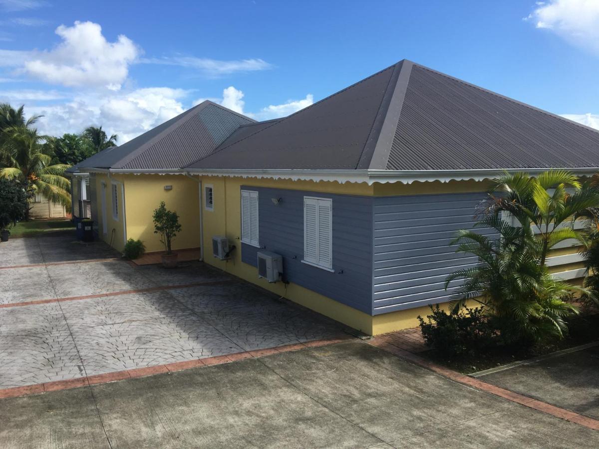 La Villa De Christian Baie-Mahault Exterior photo